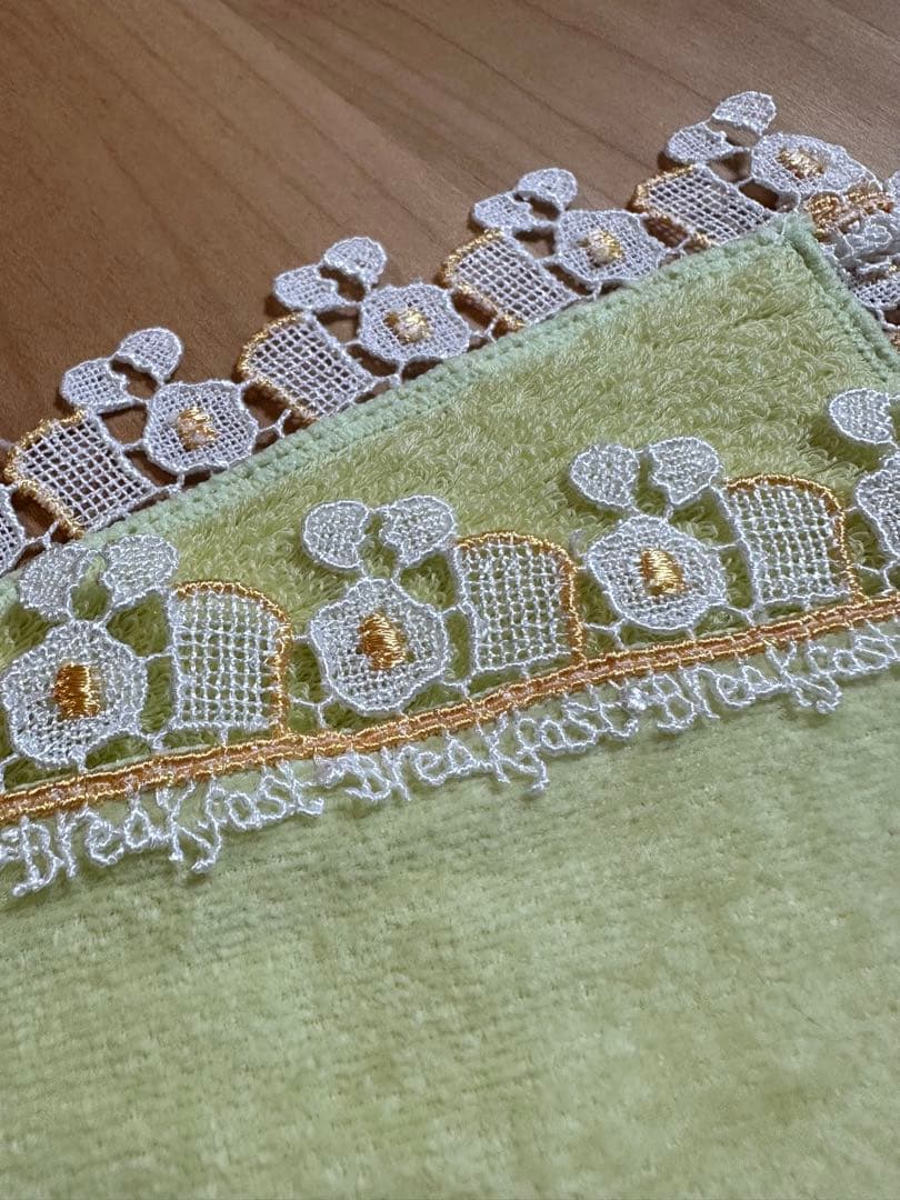 【限定完売品】レア 近沢レース シーズンハンカチ 朝食 目玉焼き used