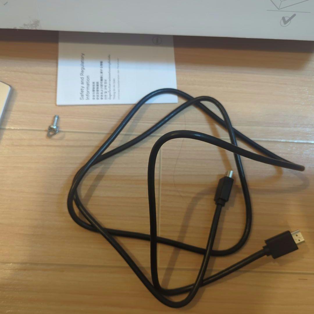 DELL ディスプレイ 本体