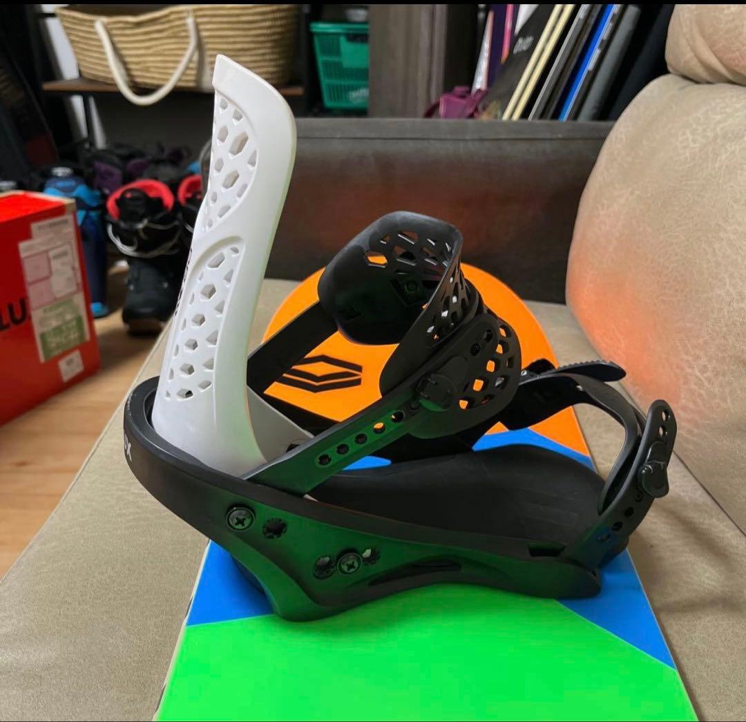 FNCTC NEONDECK FLUX PR スノーボード