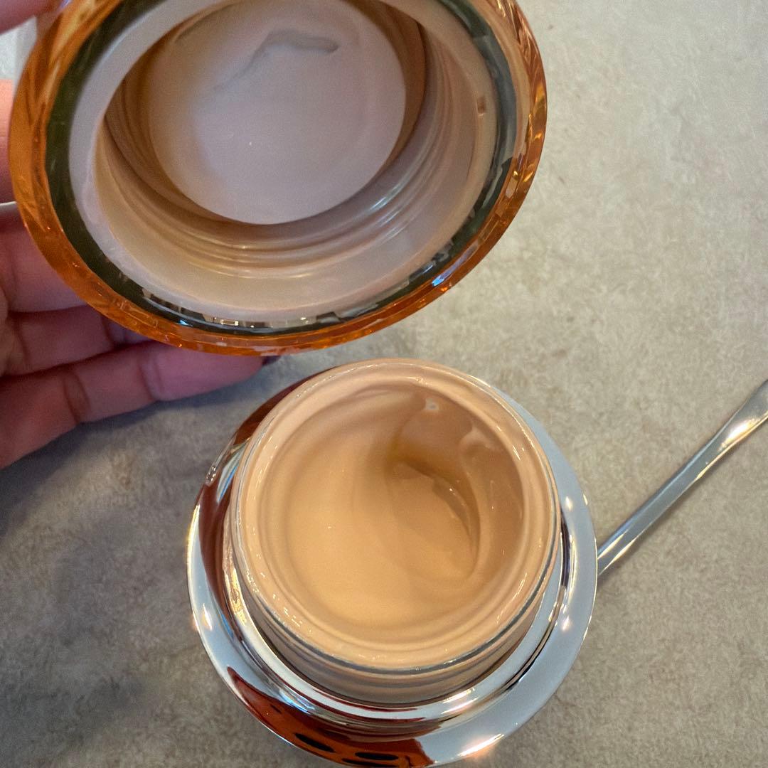 クレ・ド・ポー ボーテ　ル.フォンドゥタンnオークル10