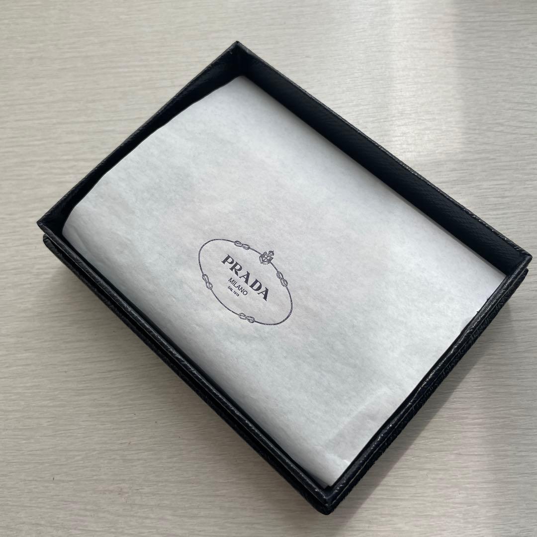 PRADA プラダ ロボ 名刺入れ