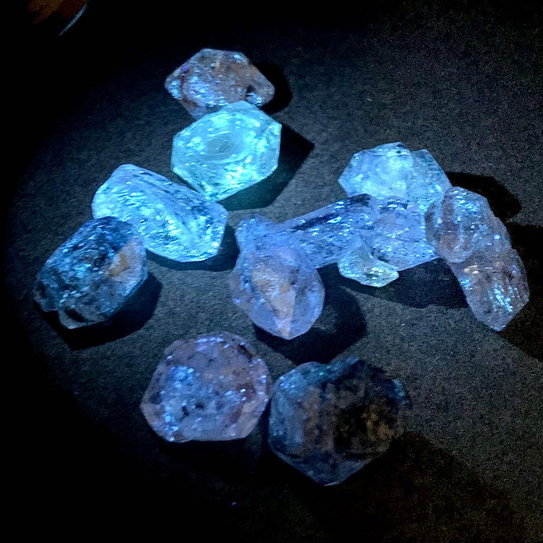 ペトロレアムクォーツ(特大)5個セットx-2/蛍光水晶