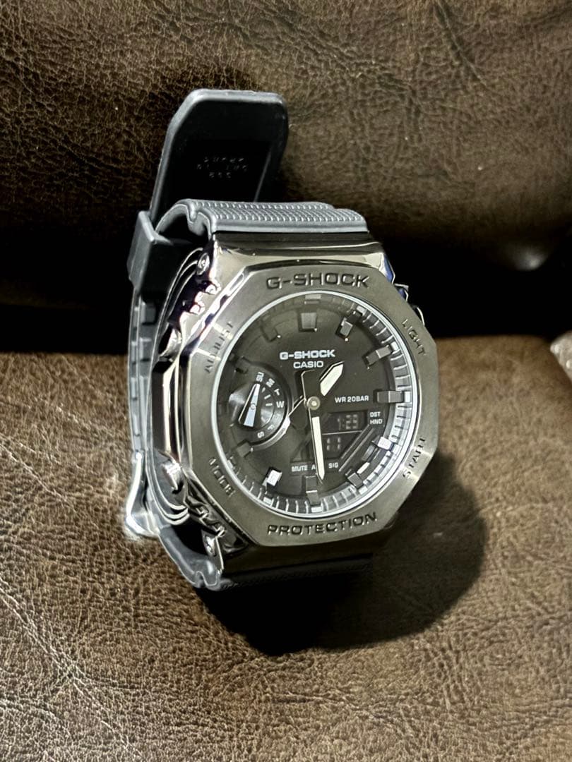 保証付き 美品 G-SHOCK GM-2100BB-1AJF メタルカバード