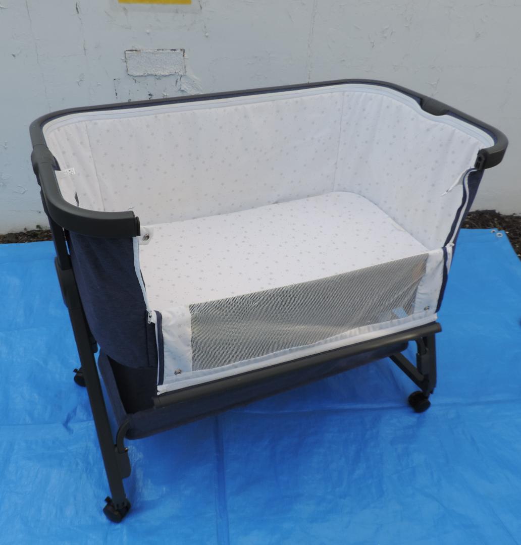 綺麗/HZDMベビーベッド/０～３６カ月/ベッドサイドベッドとしても/清掃済