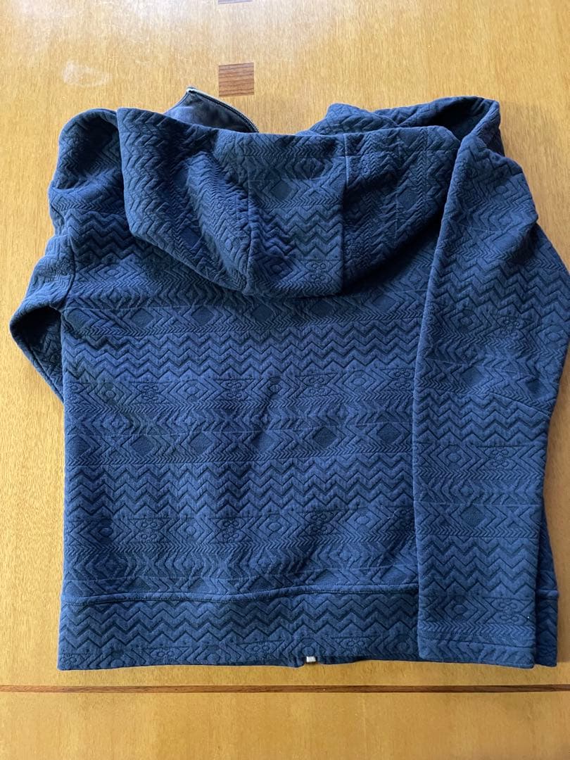 バボラ　パーカーとスコートのセット　L