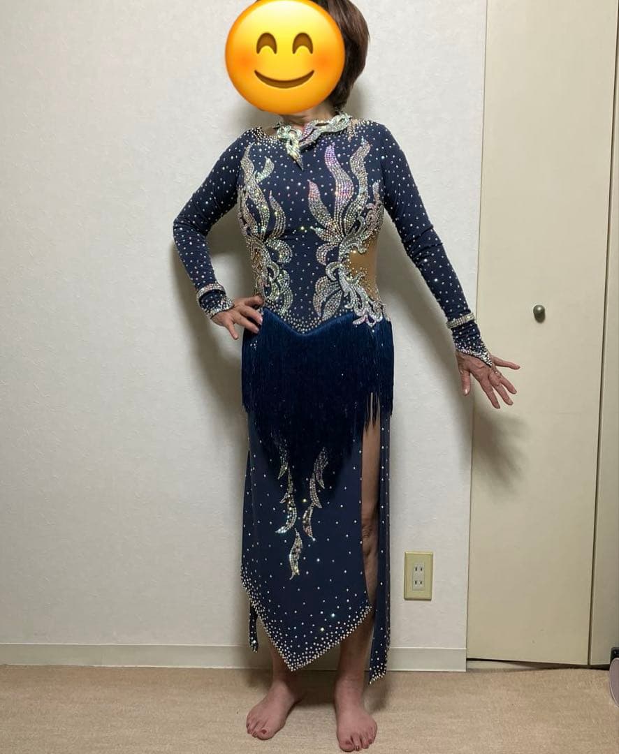 社交ダンス　ラテンのデモドレス。Mサイズ