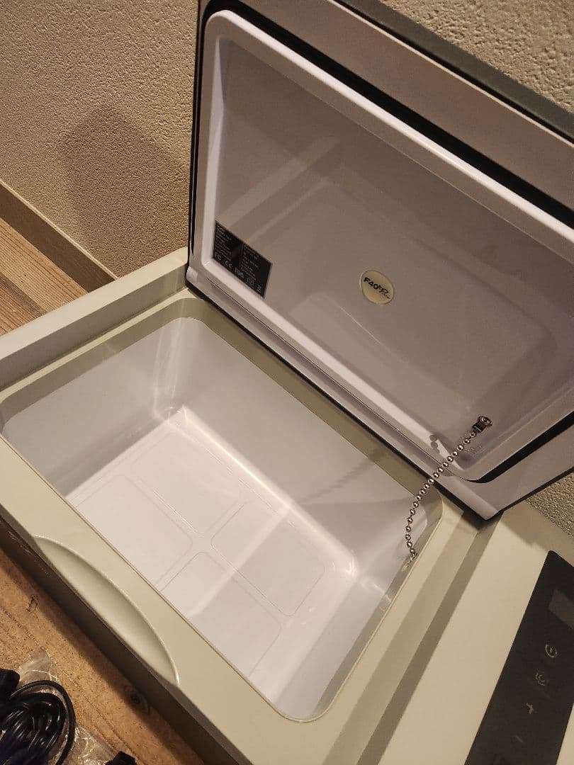 F40C4TMP　車載冷蔵庫