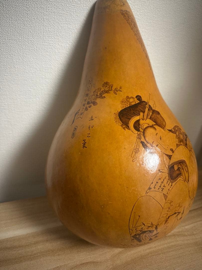 浮世絵風　焼き絵ひょうたん置物