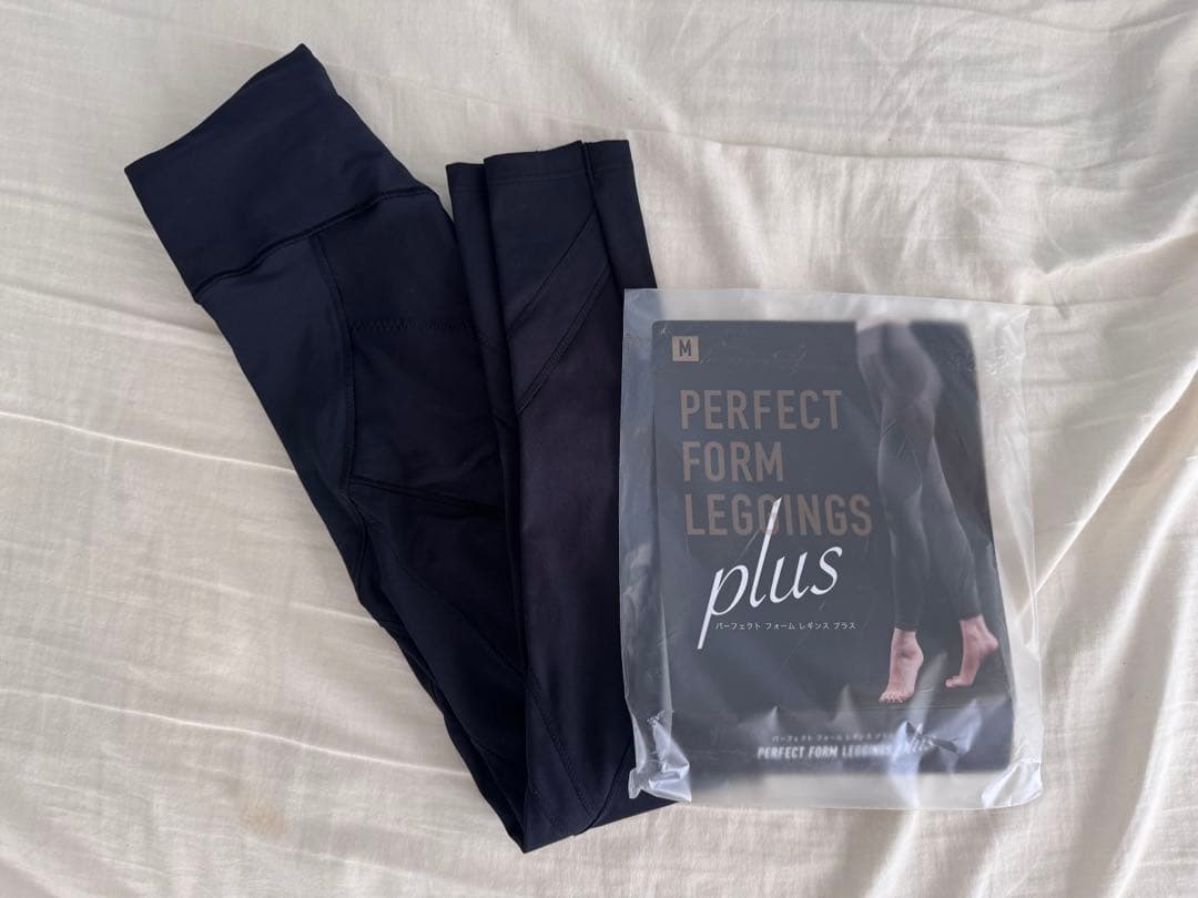 Rintosull ピラティスウェア Mサイズ・5本指滑り止め付きソックス