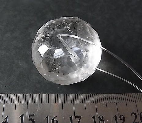 ★A3001★特大　多面カット　水晶　クォーツビーズ　 アンティーク　エスニック