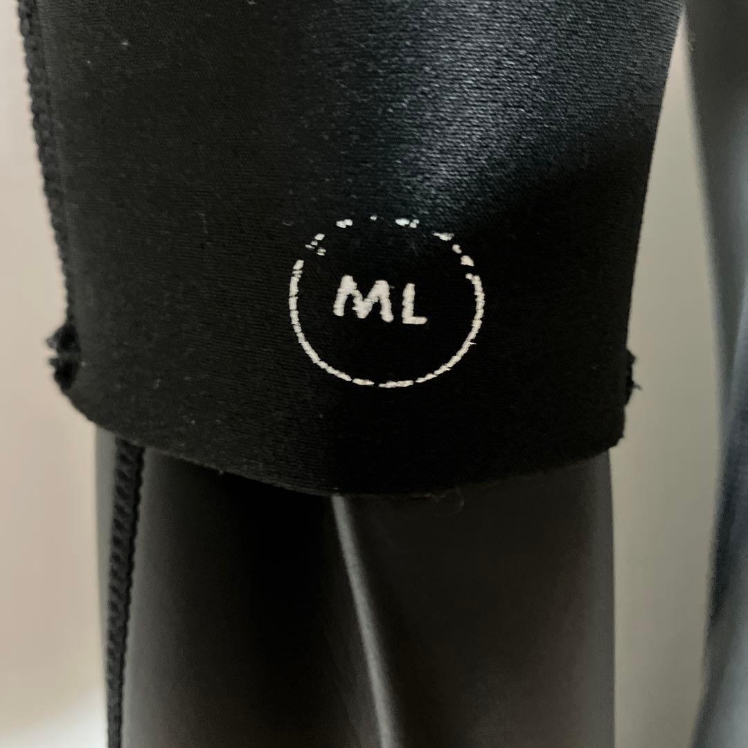 Hurley ハーレー　サーフィンタッパー　MLサイズ