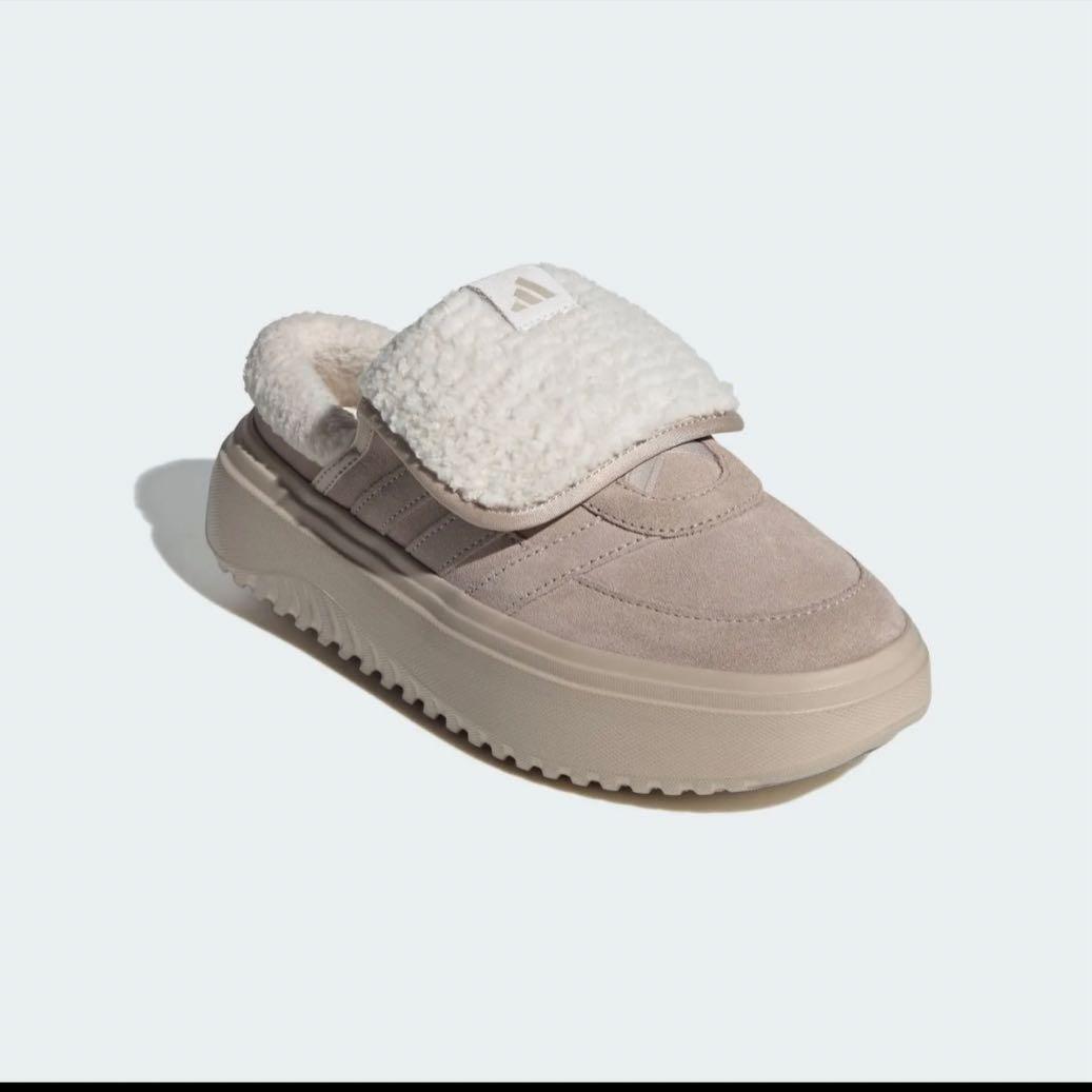 【韓国限定】新品未使用 23.5 adidas グランドコートミュール ベージュ