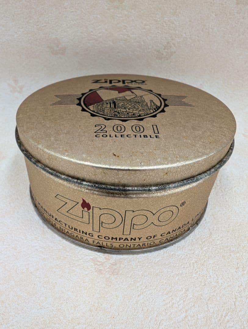 未使用品 2001年 カナダZippoライター