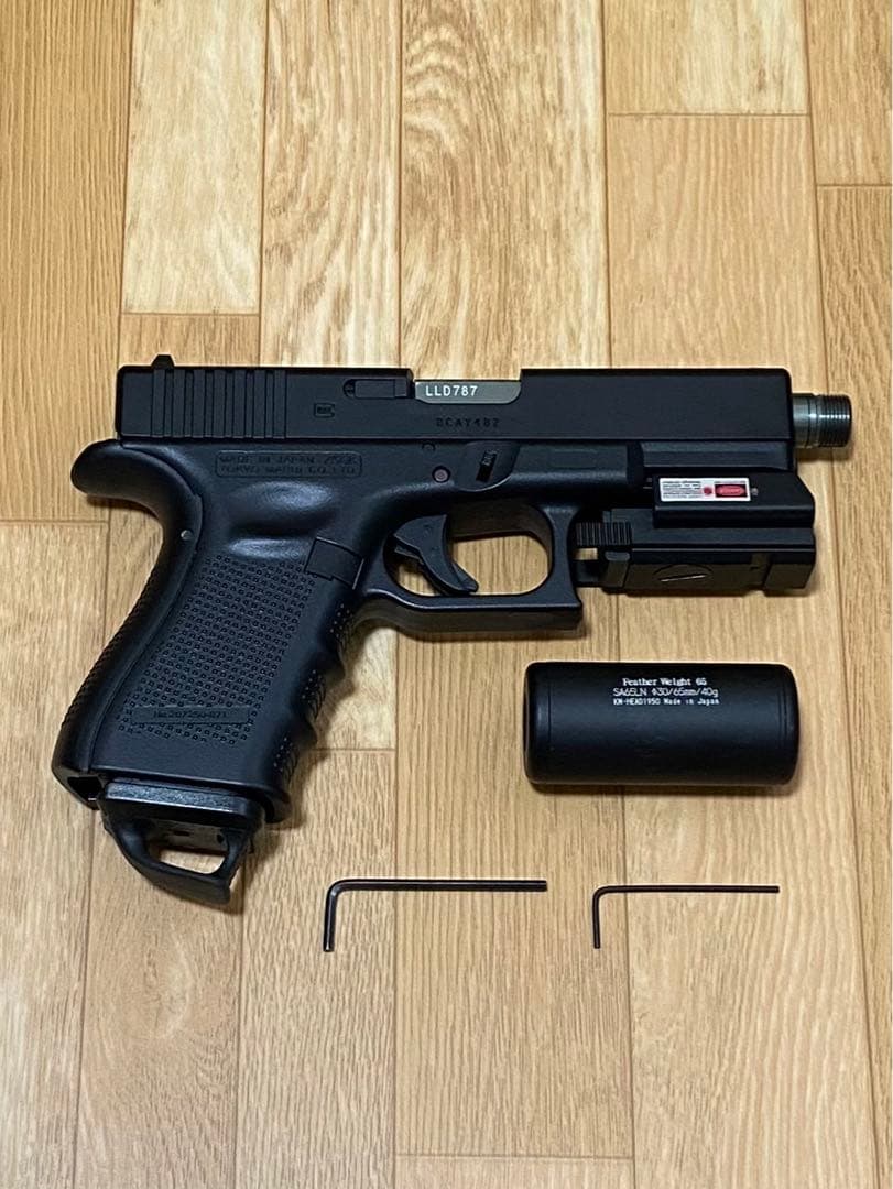 美品 訳有 マルイ グロック19 Gen4★アウターバレル/KM サイレンサー付