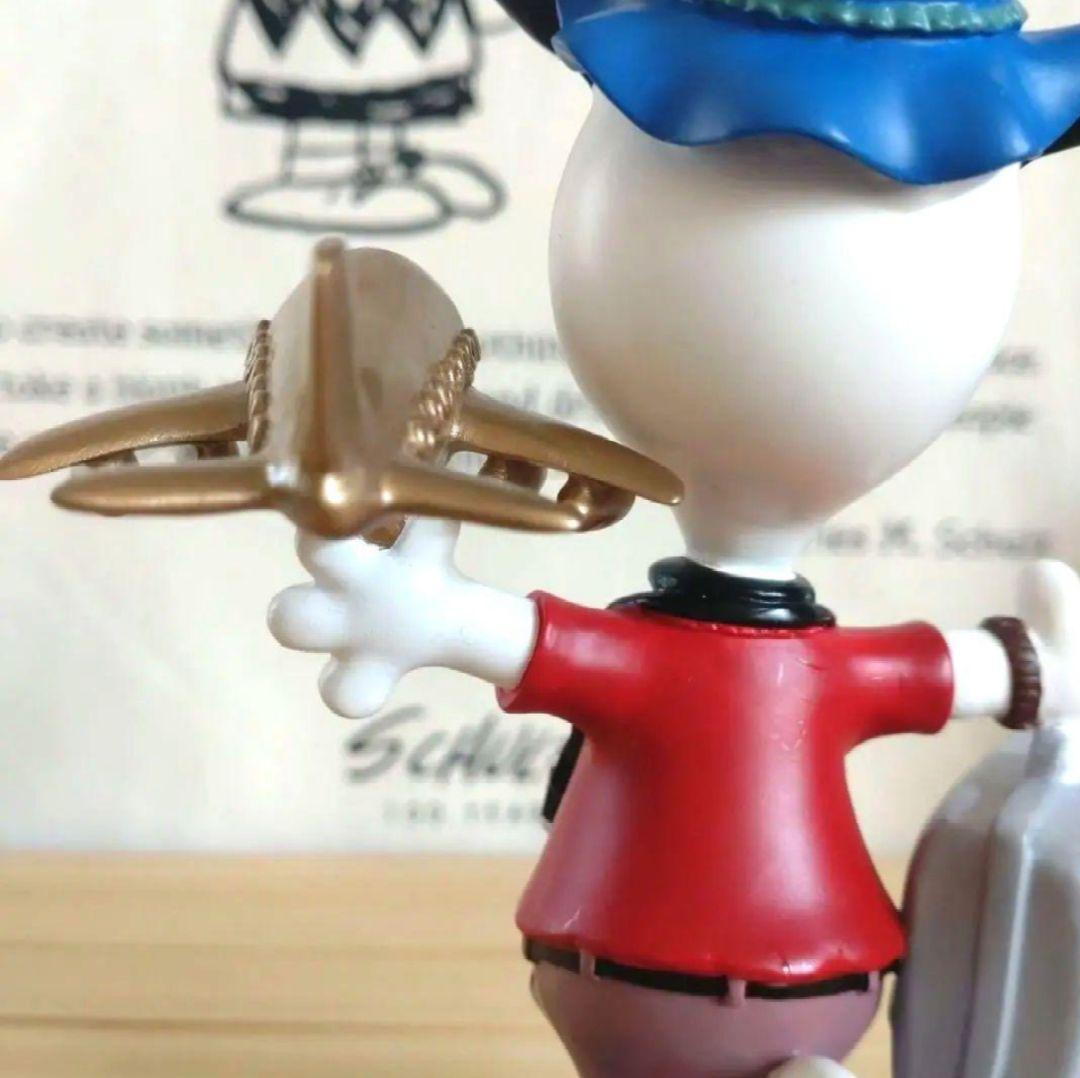 スヌーピーフィギュア Westland World Traveler