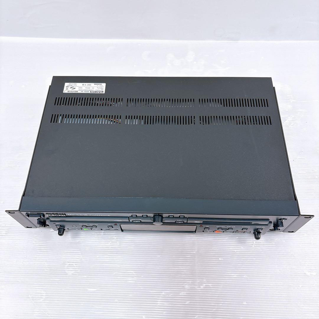 【極美品】TASCAM 業務用CDプレーヤー MD-CD1B MDプレーヤー