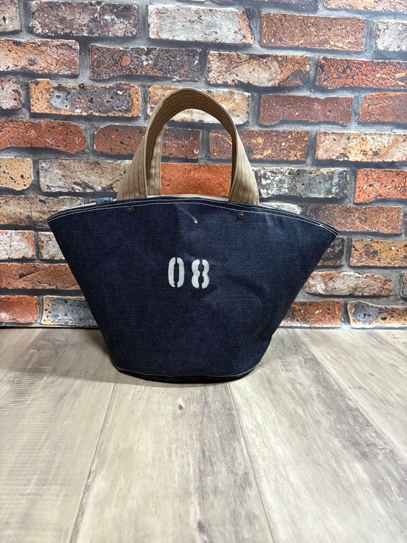 デニムリメイク　大きい丸底トートバッグ