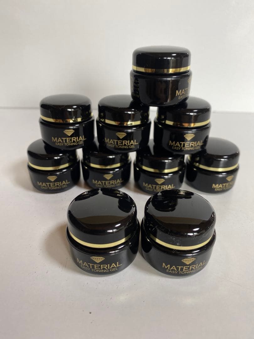 新品　遮光容器　300個セット黒　ジェルネイル レンジ 空容器　非売品