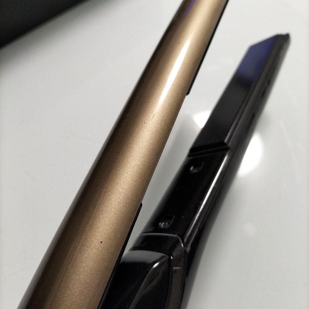 ヘアビューロン 4D ストレートヘアアイロン