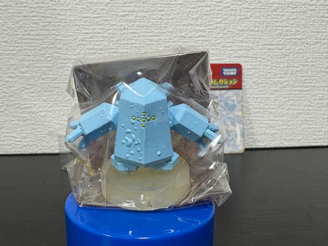 モンコレ レジアイス 未開封 激レア ポケモンフィギュア