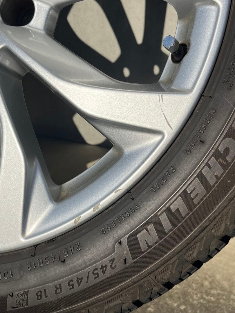 Audi A6純正ミシュランスタッドレス245/45R18【引取限定】