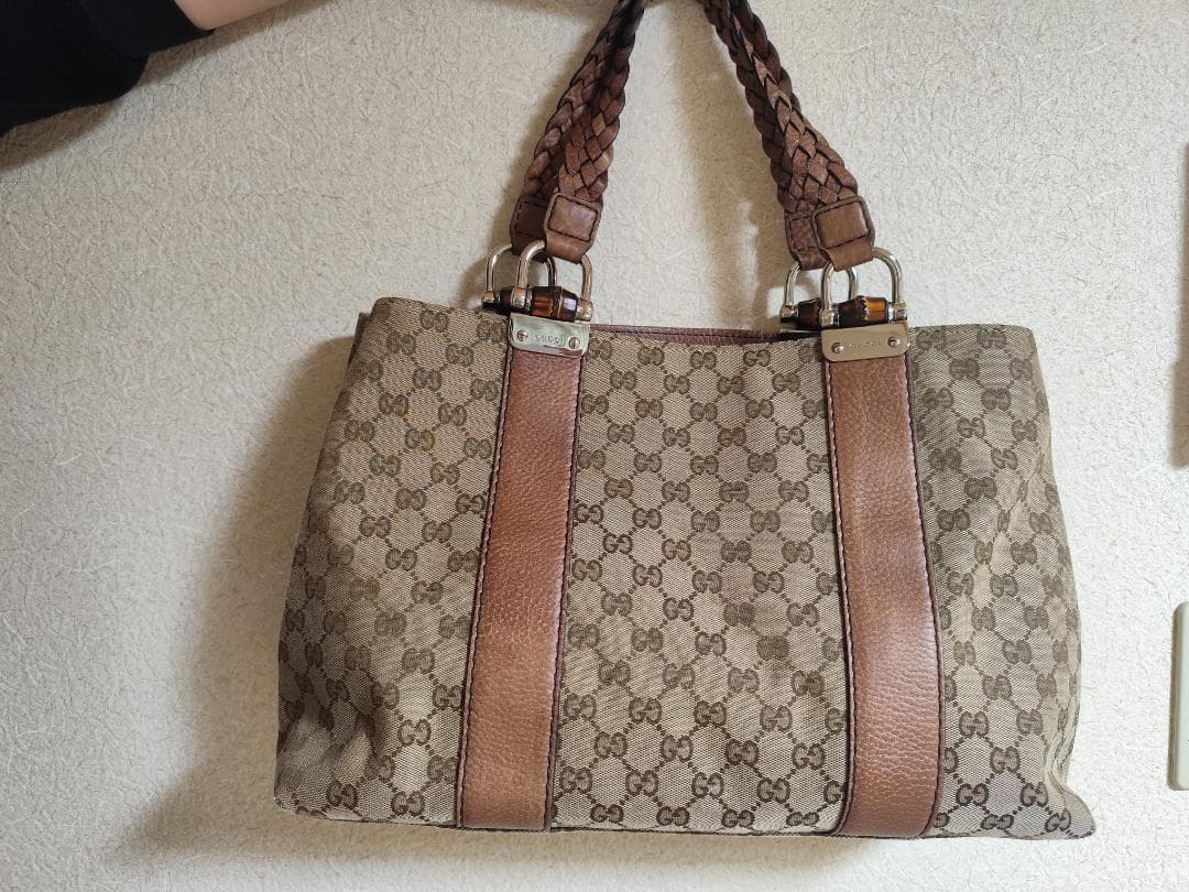 グッチ　GUCCI　バッグ（保管袋＆ギャランティカード）