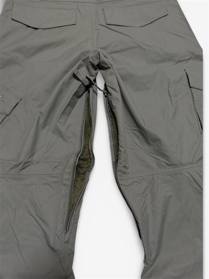 Burton バートン　スノーボードパンツ グリーン　M