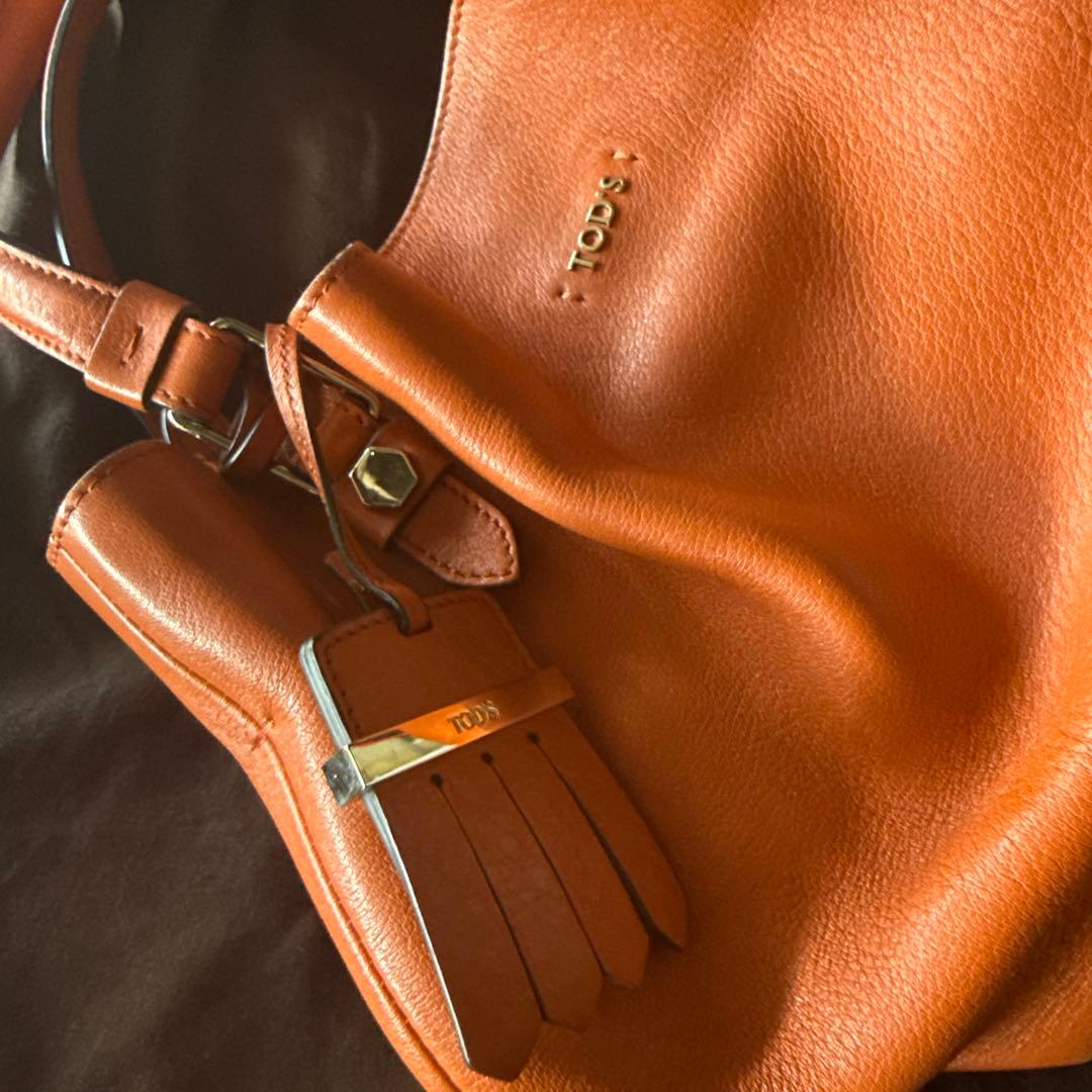 TOD'S オレンジ レザー ハンドバッグ　中古