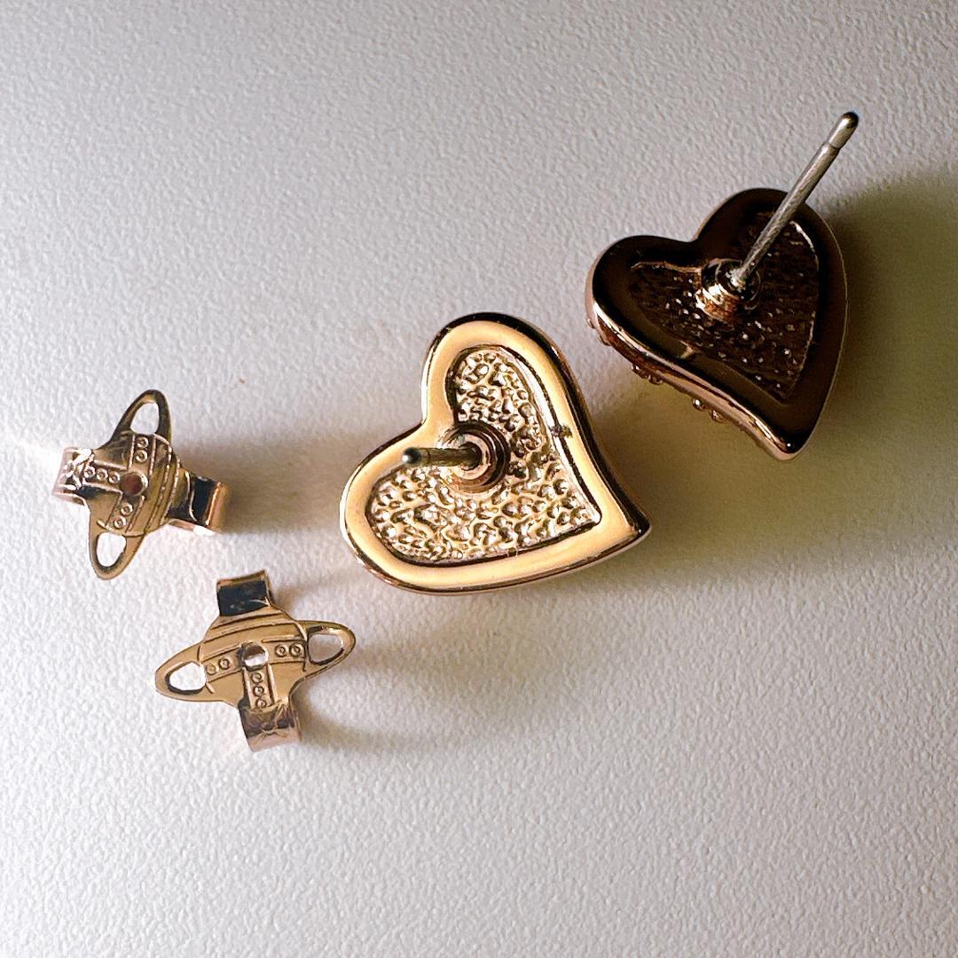 Vivienne Westwood ハート型イヤリング ピアス