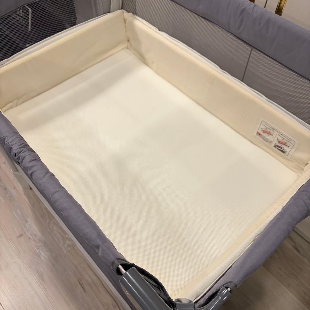 中*ロ様 ココネルエアー 折りたたみ式ベビーベッド アップリカ