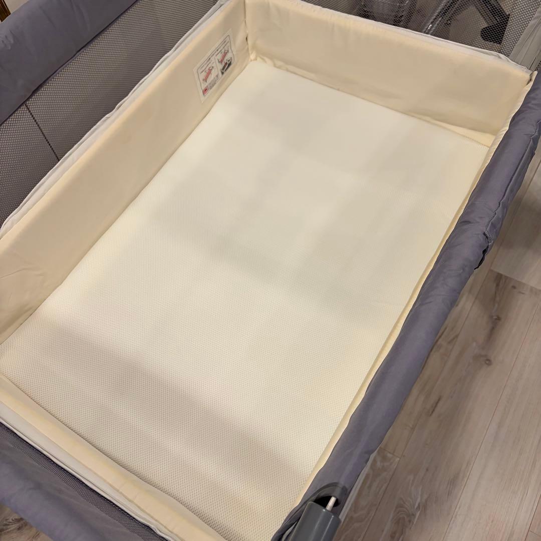 中*ロ様 ココネルエアー 折りたたみ式ベビーベッド アップリカ