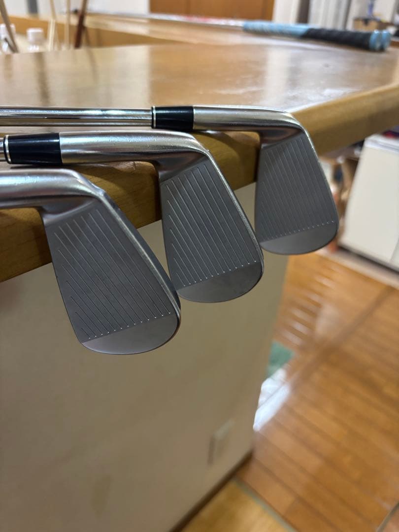 【大幅値下げ中‼︎】スリクソンzx7 5本セット modus tour120