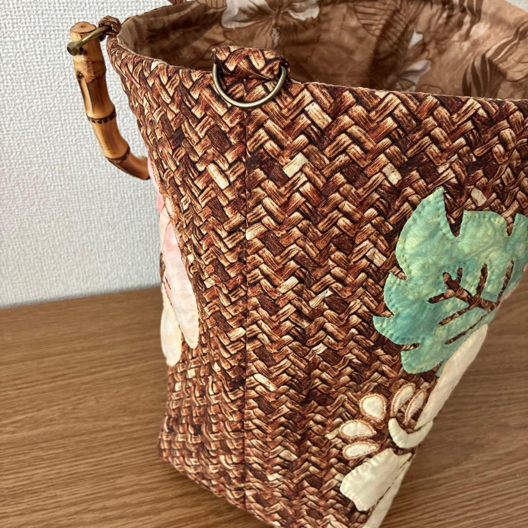 ハワイアンキルトバッグ　ハイビスカス