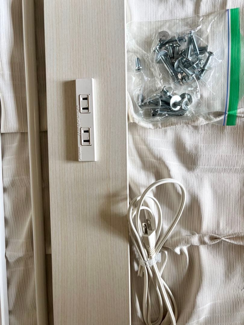 NITORI コンセント付 簡易ベッド メタルフレーム ホワイト