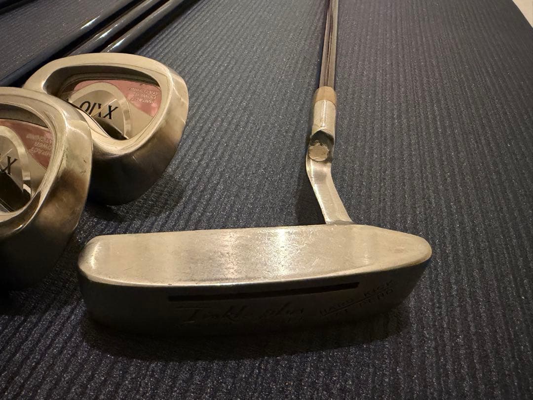 レディース 初心者用フルセット（新品ゴルフバッグ付き）　ゼクシオ　プロギア