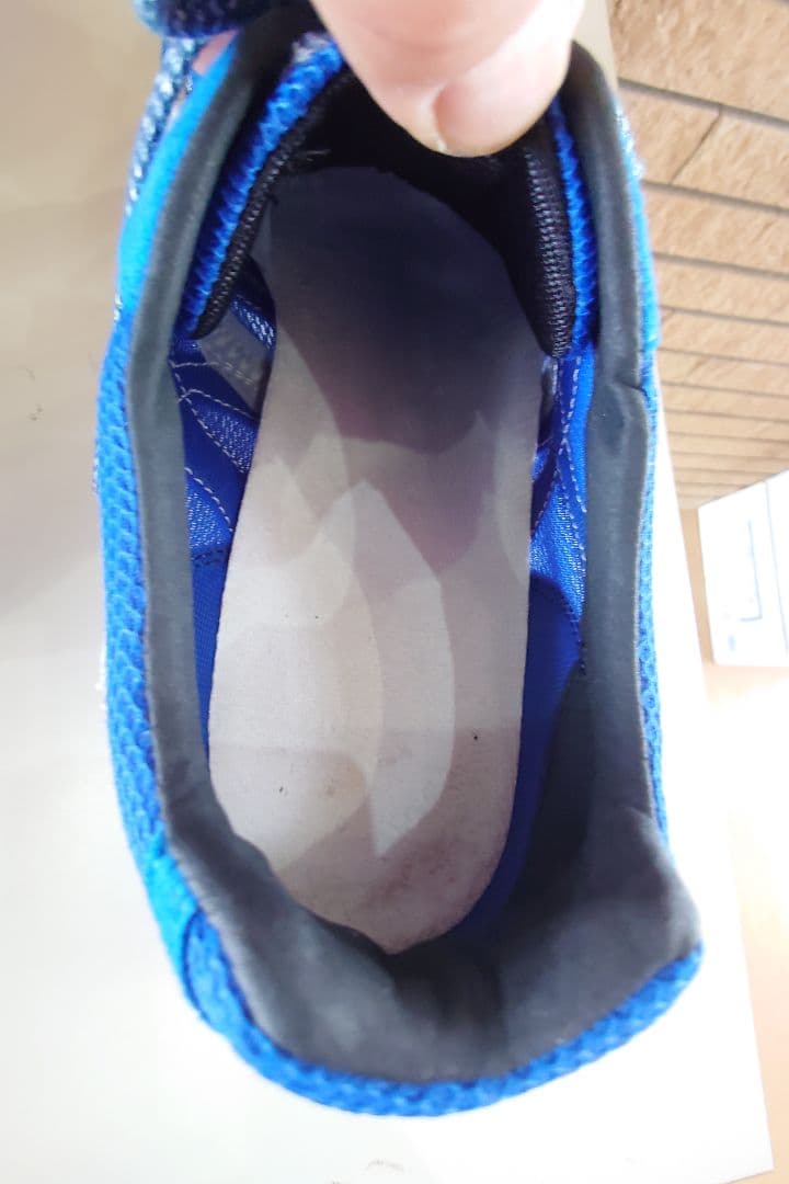 着用1回☆ミズノ ウェーブエンペラージャパン4 ランニングシューズ 27cm 青