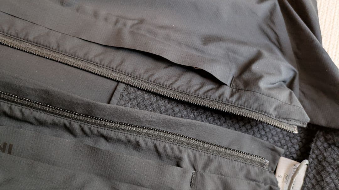 HOUDINI / Pace Hybrid Vest Mens S 試着のみ