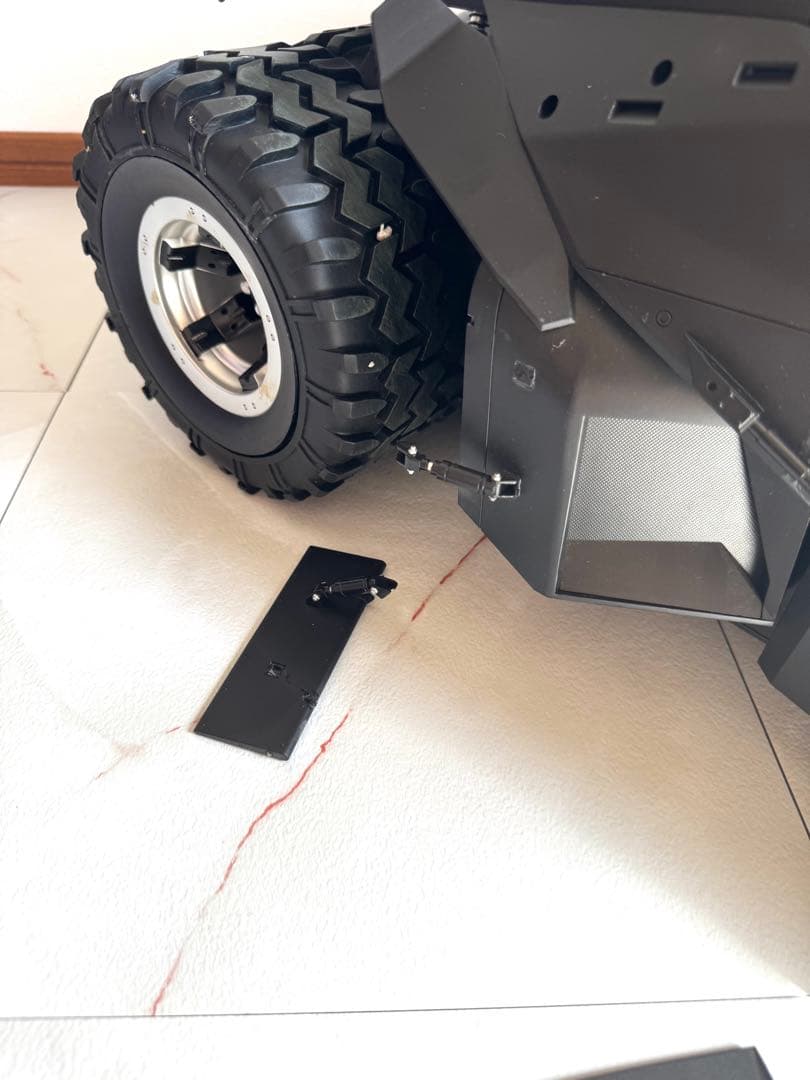 バットモービル「ダークナイト」ムービー・マスターピース 1/6