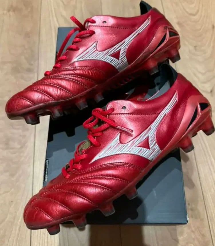 ミズノ モレリアネオ4 40周年 ルビーレッド 25cm