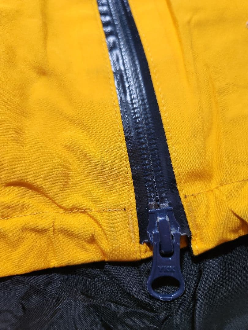 ダイワ ゴアテックス 防寒着 DW-1909 上下　サイズ:L