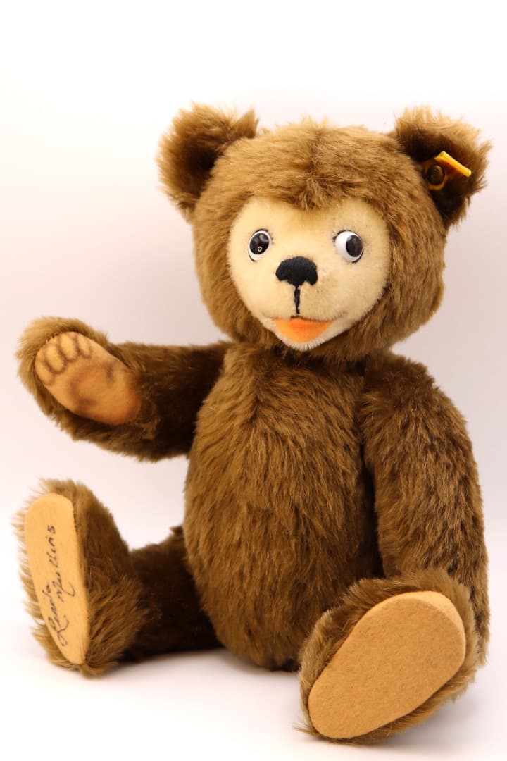 べリーマン・ベア STEIFF リンダ・マリンズサイン入り ぬいぐるみ
