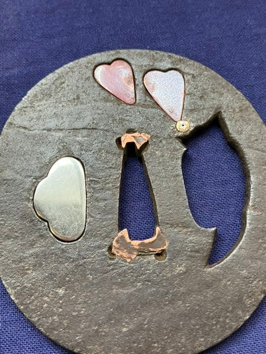 刀鍔　鍔　鉄地　銀と銅の象嵌