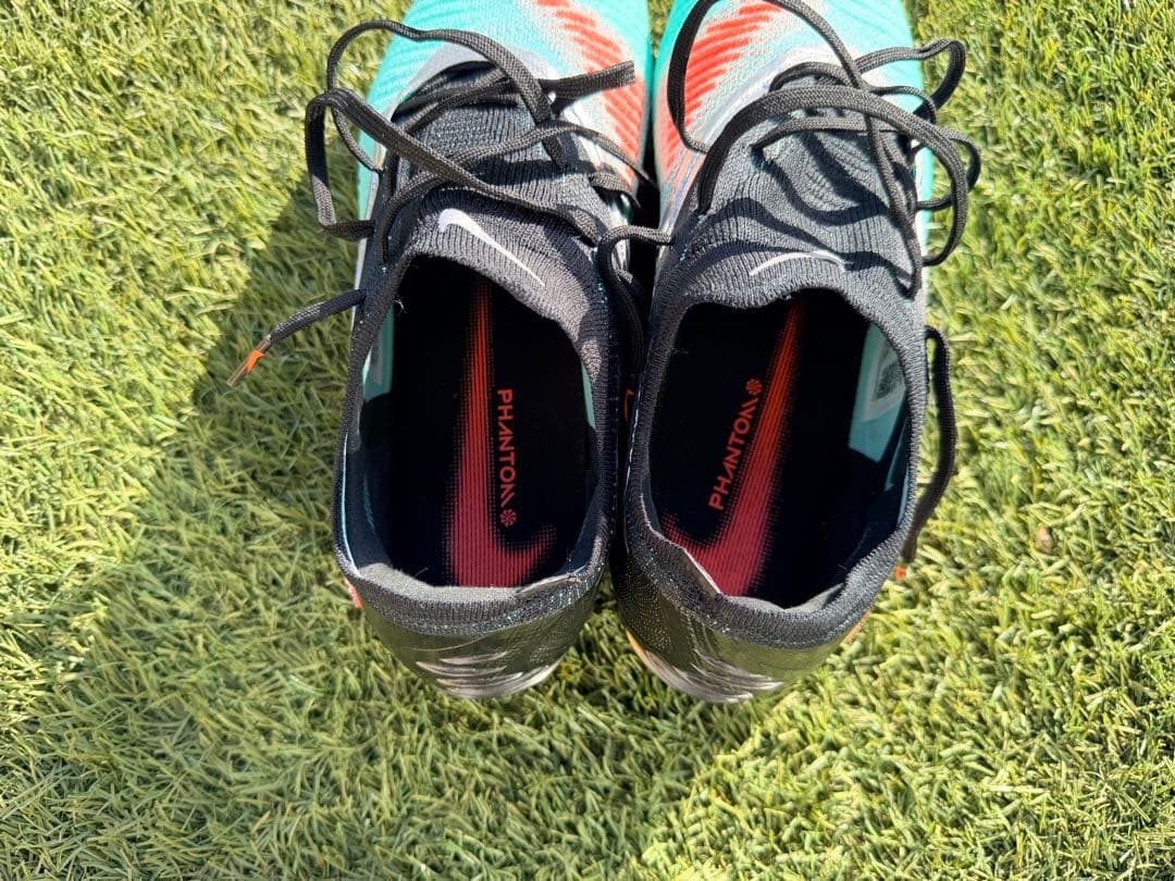 NIKE ファントム6エリート　AG-PRO