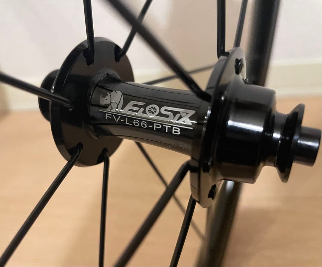 EIOSIX 20インチ(406) 軽量ホイール ブラック シールドべリング