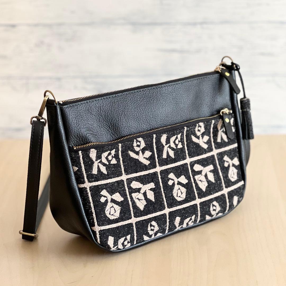 本革&Lulu beigeショルダーバッグ RB601-121