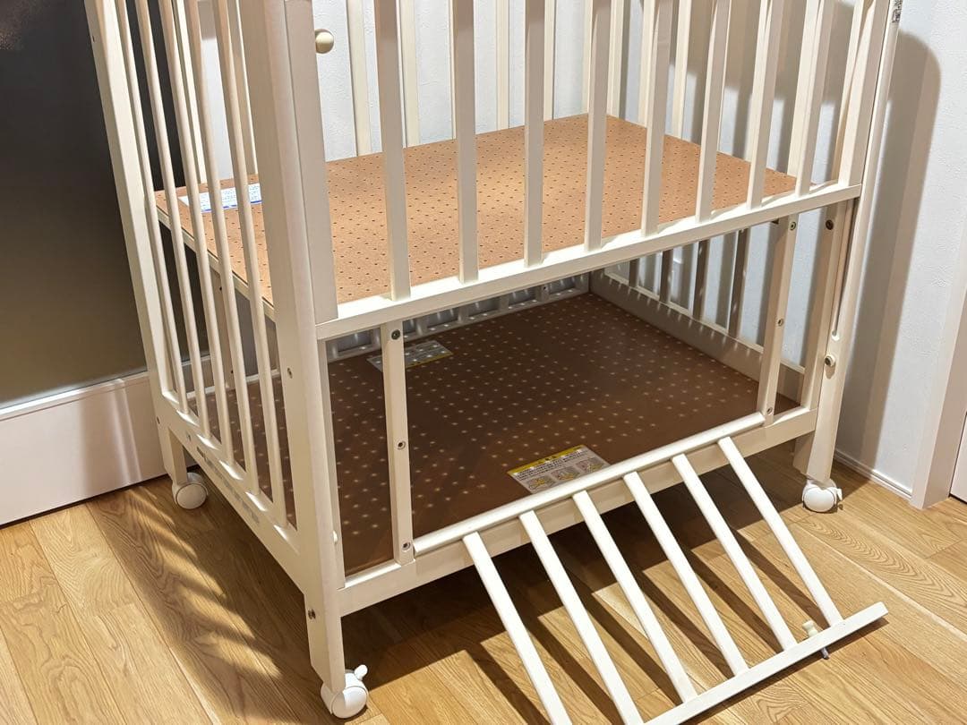 【送料込み】KATOJI 木製ベビーベッド