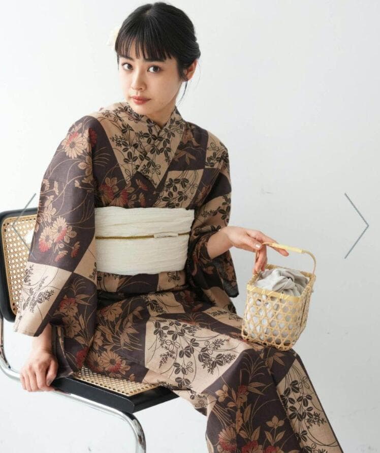 utataneブランド浴衣◆和歌山染め日本生地◆モダン珈琲色変わり市松小菊浴衣◆
