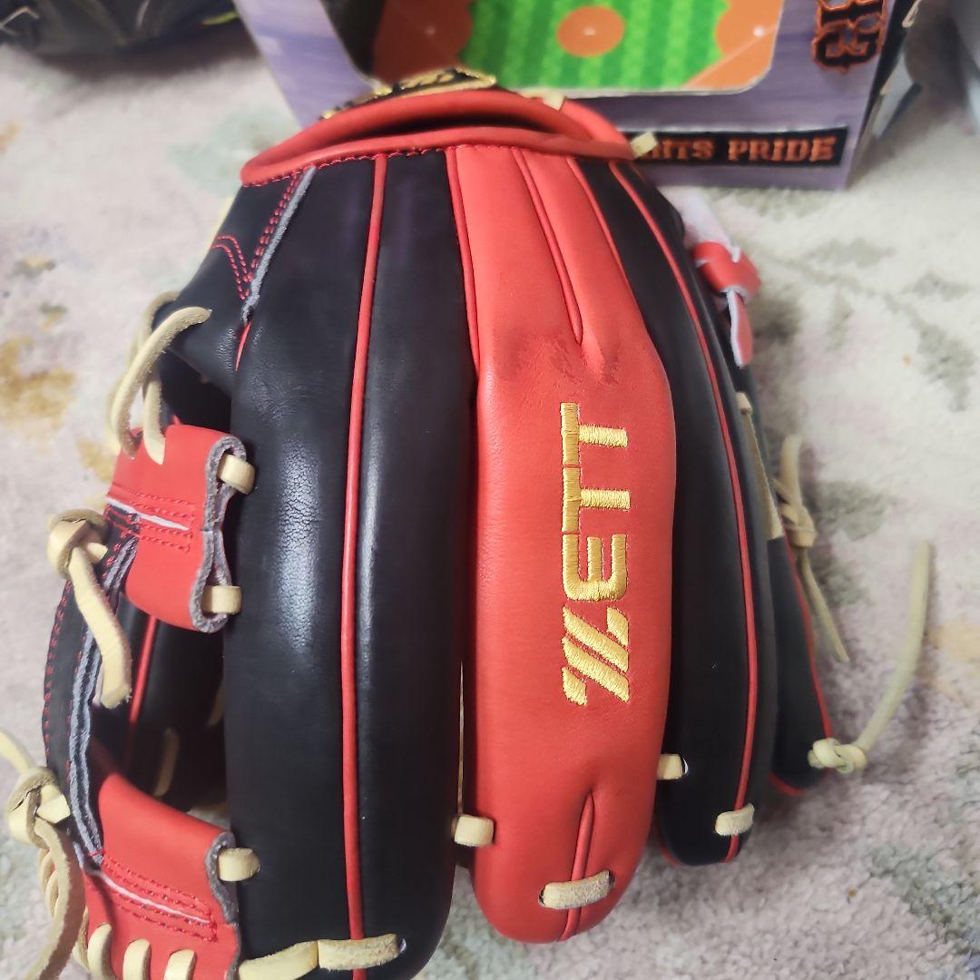 ZETTプロステ軟式グローブ 黒/赤