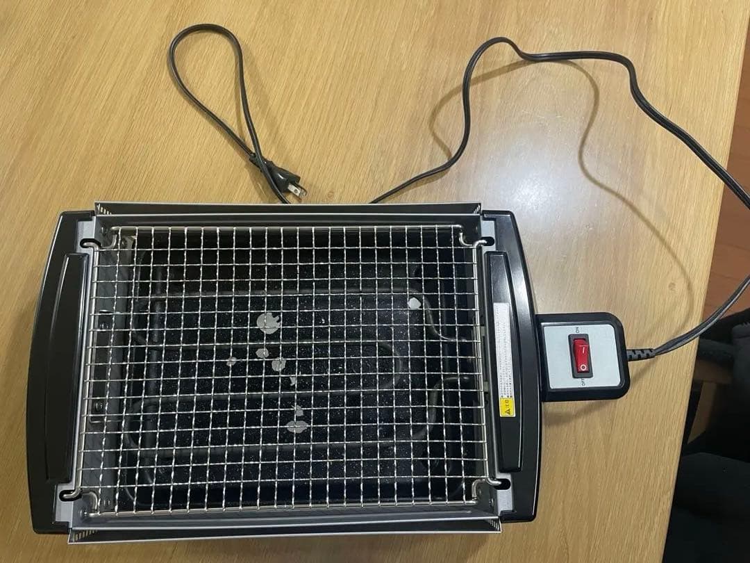 健康ロースター「健心焼き丸」脂を落とす焼肉プレート魚も焼ける　MP-36801型