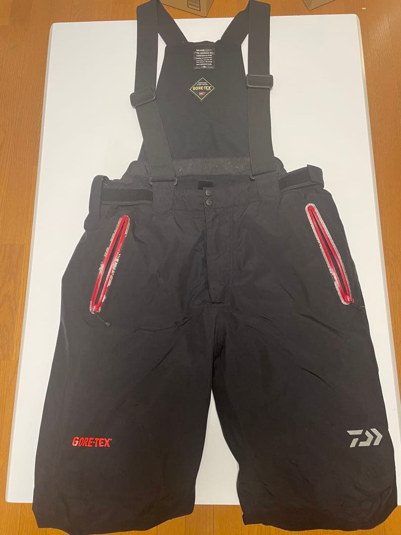 Daiwa ゴアテックス 防水防寒フィッシングジャケット フード付き 上下 黒